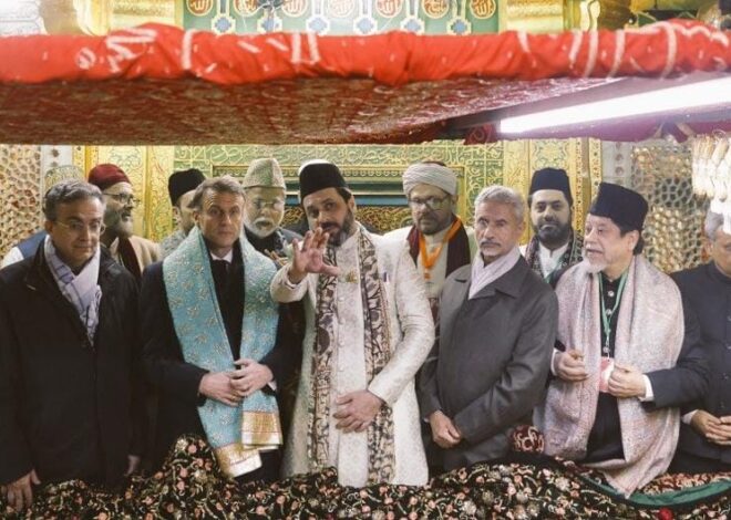 French President Emmanuel Macron reached Dargah Nizamuddin