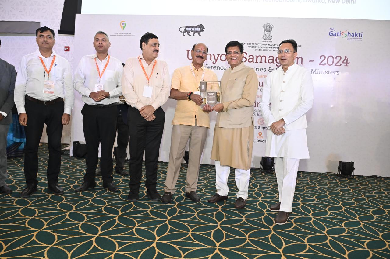 Uttarakhand received the Top Achievers category award under the single window system operated under the Ease of Doing Business program.