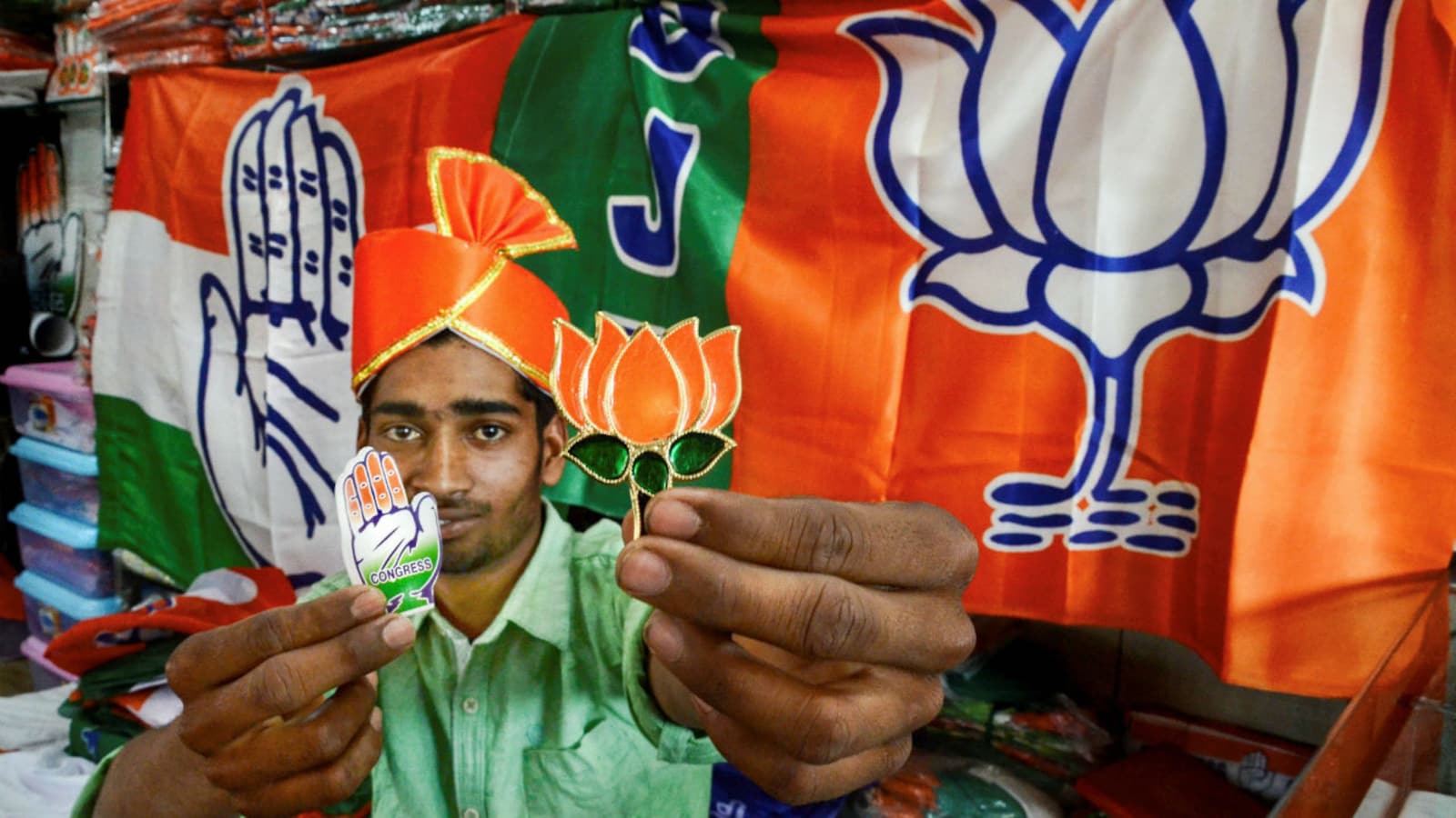 Direct contest between Congress and BJP for Mayor in 11 corporations of the state on most seats