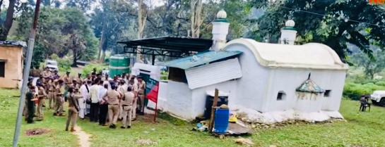 Old Asharodi Mosque locked by forest authorities